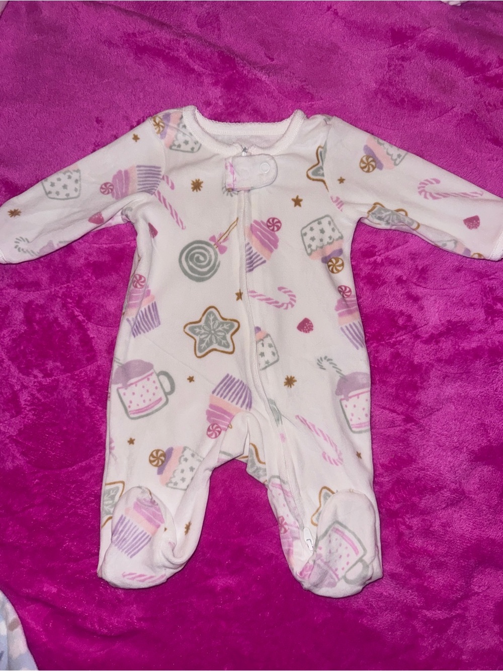 Lot of 3 Carters Fleece Sleepers size NewBorn - check all photos -